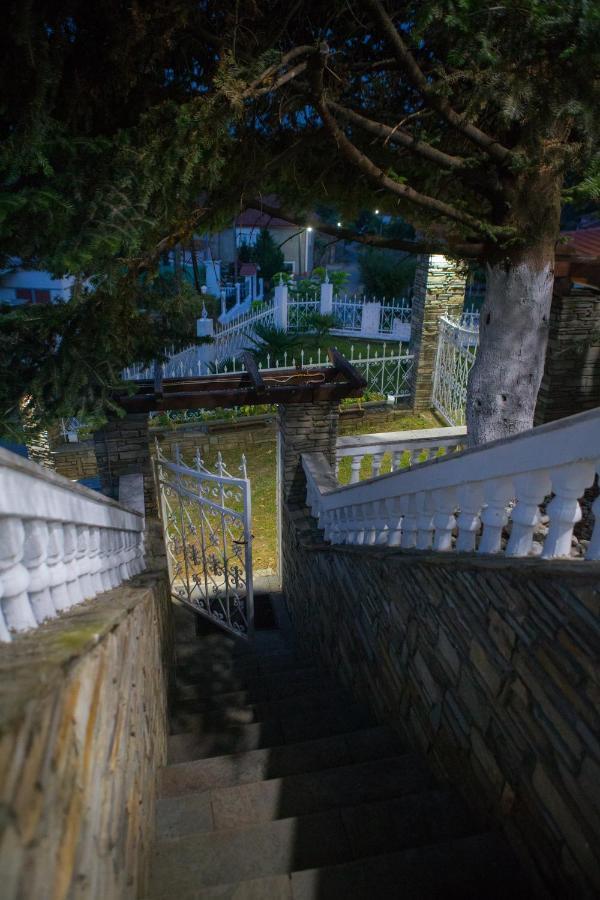 Villa Paradisos Likostomon Ngoại thất bức ảnh
